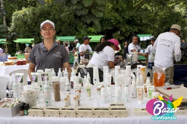 Mercado-Solidario-BazardelaConfianza-2022-106 Mercado-Solidario-BazardelaConfianza-2022-106