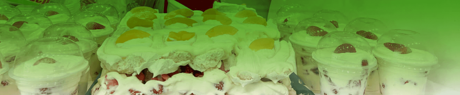 ¡A deleitar paladares! Llegó el merengón de fruta, el rey del palacio dulce