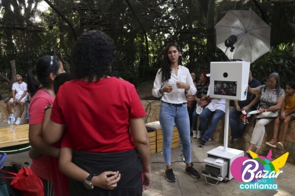 Escenario-Principal-BazardelaConfianza-2022-69