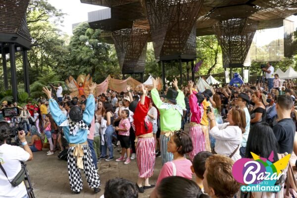 Escenario-Principal-BazardelaConfianza-2022-75