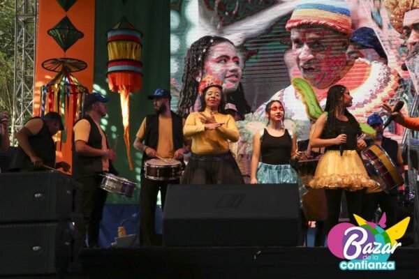 Escenario-Principal-BazardelaConfianza-2022-93