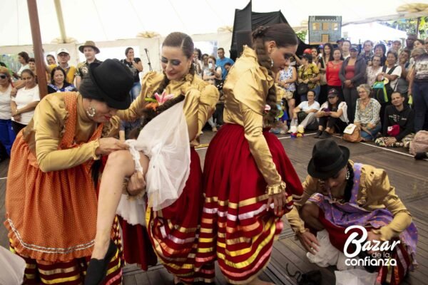 ARTES-VIVAS-BAZAR-DE-LA-CONFIANZA-IMG_3899 (12)