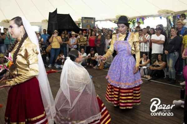 ARTES-VIVAS-BAZAR-DE-LA-CONFIANZA-IMG_3899 (18)