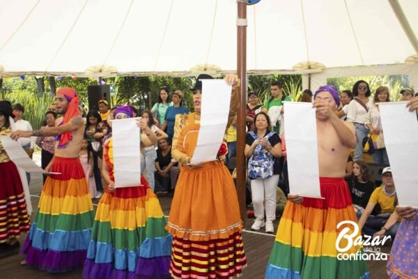 ARTES-VIVAS-BAZAR-DE-LA-CONFIANZA-IMG_3899 (20)