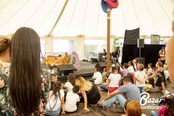 ARTES-VIVAS-BAZAR-DE-LA-CONFIANZA-IMG_3899 (30)