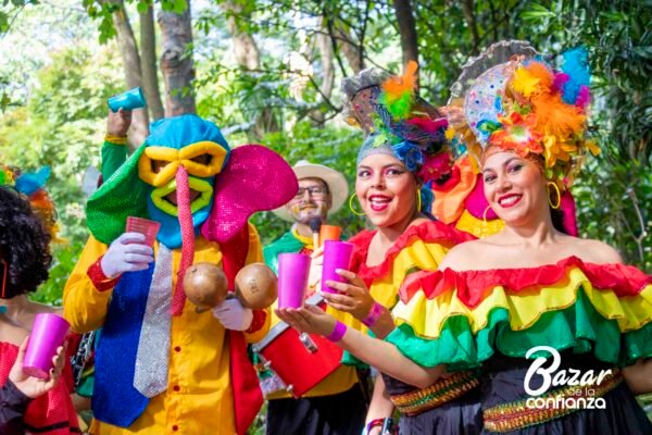 ARTES-VIVAS-BAZAR-DE-LA-CONFIANZA-IMG_3899 (47)