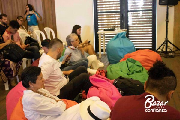 BAZAR-DE-LA-CONFIANZA-CAFE-ARTE-IMG_9446 (51)