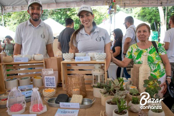 BAZAR-DE-LA-CONFIANZA-MERCADO-SOLIDARIO-IMG_9676 (120) BAZAR-DE-LA-CONFIANZA-MERCADO-SOLIDARIO-IMG_9676 (120)