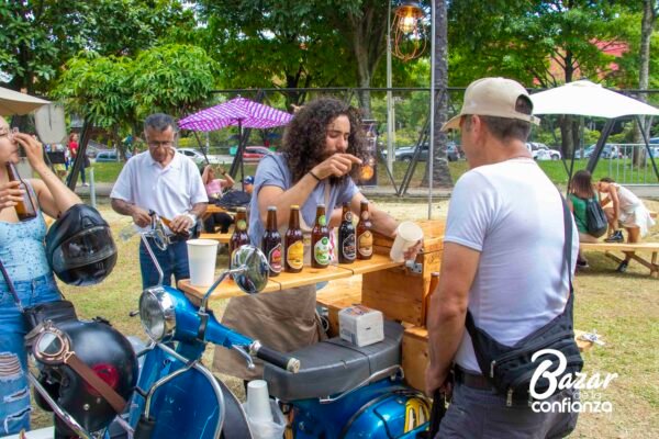 BAZAR-DE-LA-CONFIANZA-MERCADO-SOLIDARIO-IMG_9676 (94) BAZAR-DE-LA-CONFIANZA-MERCADO-SOLIDARIO-IMG_9676 (94)