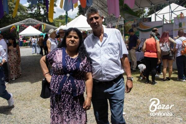 BAZAR-DE-LA-CONFIANZA-REDES-SOLIDARIAS-IMG_4247 (17) BAZAR-DE-LA-CONFIANZA-REDES-SOLIDARIAS-IMG_4247 (17)