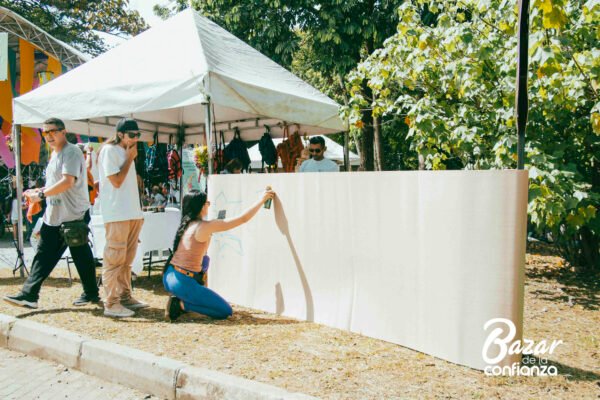 BAZAR-DE-LA-CONFIANZA-REDES-SOLIDARIAS-IMG_4247 (51) BAZAR-DE-LA-CONFIANZA-REDES-SOLIDARIAS-IMG_4247 (51)