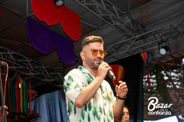 TARIMA-PRINCIPAL-BAZAR-DE-LA-CONFIANZA-IMG_4236 (131)