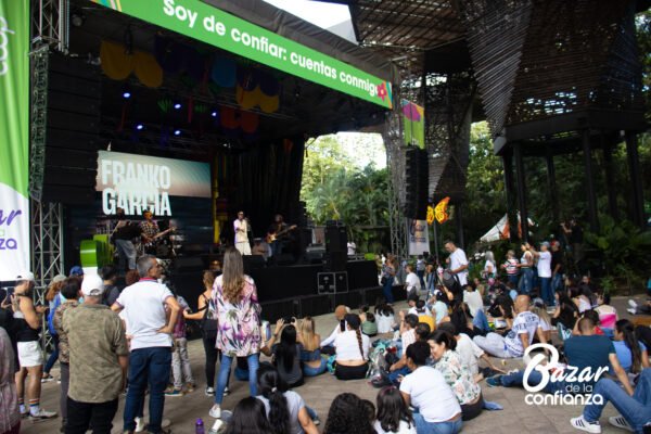 TARIMA-PRINCIPAL-BAZAR-DE-LA-CONFIANZA-IMG_4236 (19)