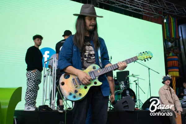 TARIMA-PRINCIPAL-BAZAR-DE-LA-CONFIANZA-IMG_4236 (26)