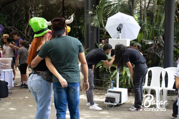 TARIMA-PRINCIPAL-BAZAR-DE-LA-CONFIANZA-IMG_4236 (3)