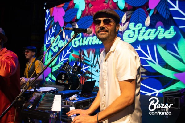 TARIMA-PRINCIPAL-BAZAR-DE-LA-CONFIANZA-IMG_4236 (57)