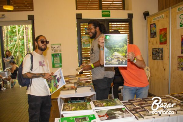 CAFÉ_ARTE_BAZAR_DE_LA_CONFIANZA (22)