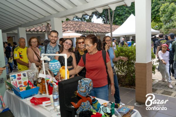 CAFE_ARTE_BAZAR_DE_LA_CONFIANZA_MEDELLIN_CONFIAR2759