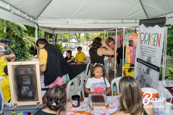 CAFE_ARTE_BAZAR_DE_LA_CONFIANZA_MEDELLIN_CONFIAR2782