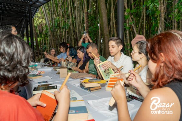 CAFE_ARTE_BAZAR_DE_LA_CONFIANZA_MEDELLIN_CONFIAR2794