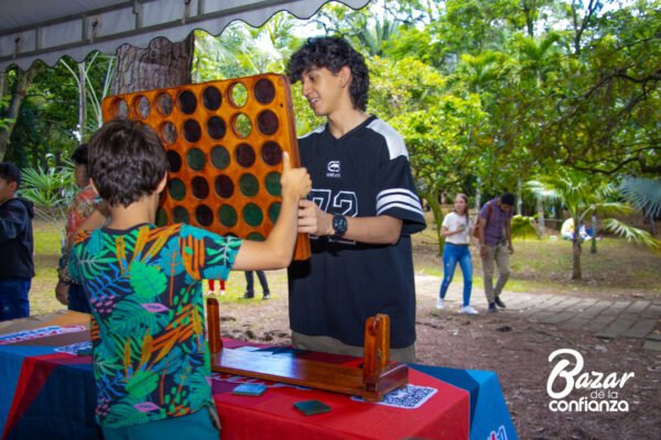 CONFIAR_EN_LA_JUVENTUD_BAZAR_DE_LA_CONFIANZA (12)