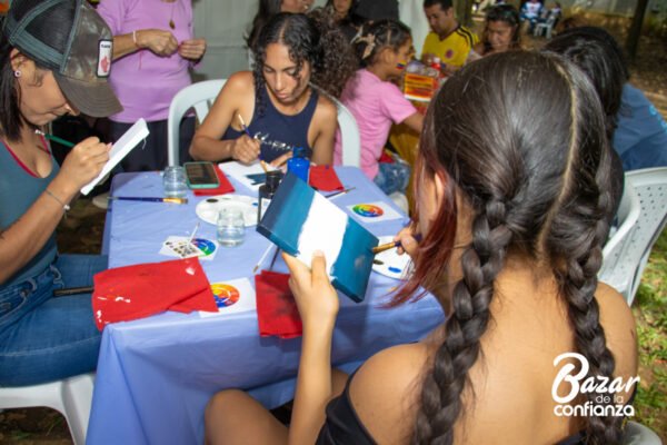 CONFIAR_EN_LA_JUVENTUD_BAZAR_DE_LA_CONFIANZA (20)