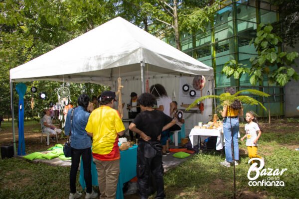 CONFIAR_EN_LA_JUVENTUD_BAZAR_DE_LA_CONFIANZA (21)