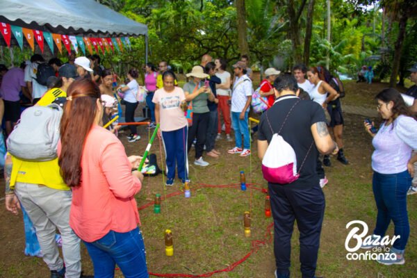 CONFIAR_EN_LA_JUVENTUD_BAZAR_DE_LA_CONFIANZA (7)