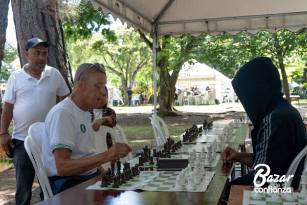 CONFIAR_EN_LA_JUVENTUD_BAZAR_DE_LA_CONFIANZA_MEDELLIN_CONFIAR1993