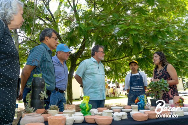CONFIAR_EN_LA_JUVENTUD_BAZAR_DE_LA_CONFIANZA_MEDELLIN_CONFIAR2014