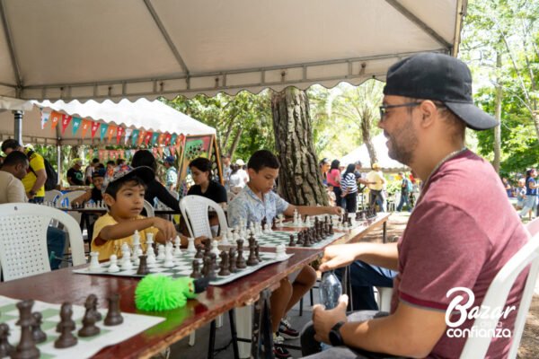 CONFIAR_EN_LA_JUVENTUD_BAZAR_DE_LA_CONFIANZA_MEDELLIN_CONFIAR2246