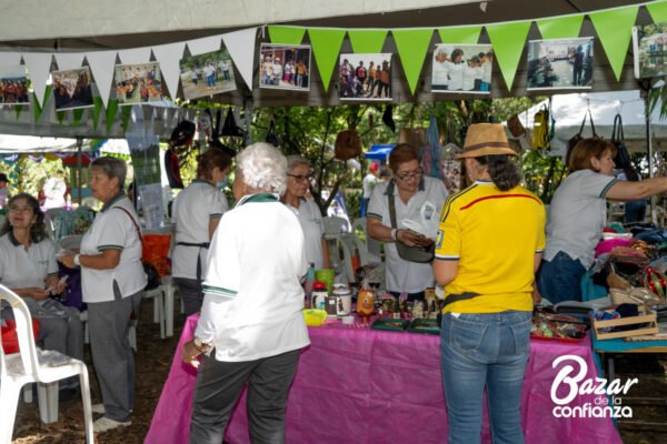 ECOLOGIA_DE_LO_COTIDIANO_BAZAR_DE_LA_CONFIANZA_MEDELLIN_CONFIAR1918 ECOLOGIA_DE_LO_COTIDIANO_BAZAR_DE_LA_CONFIANZA_MEDELLIN_CONFIAR1918
