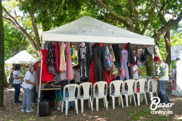 ECOLOGIA_DE_LO_COTIDIANO_BAZAR_DE_LA_CONFIANZA_MEDELLIN_CONFIAR2159 ECOLOGIA_DE_LO_COTIDIANO_BAZAR_DE_LA_CONFIANZA_MEDELLIN_CONFIAR2159