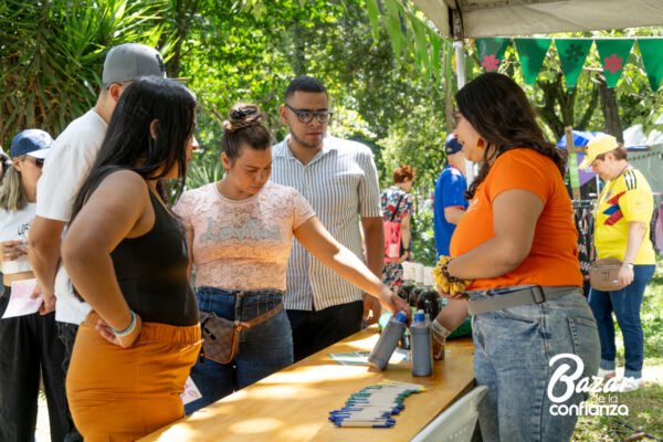 ECOLOGIA_DE_LO_COTIDIANO_BAZAR_DE_LA_CONFIANZA_MEDELLIN_CONFIAR2192