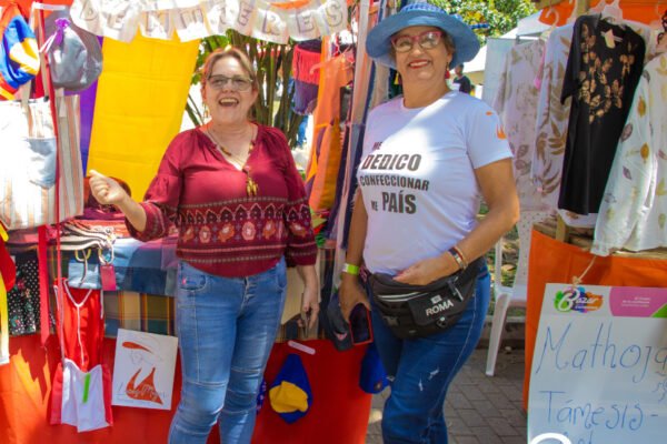MERCADO_SOLIDARIO_BAZAR_DE_LA_CONFIANZA (4) MERCADO_SOLIDARIO_BAZAR_DE_LA_CONFIANZA (4)