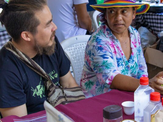 MERCADO_SOLIDARIO_BAZAR_DE_LA_CONFIANZA (7) MERCADO_SOLIDARIO_BAZAR_DE_LA_CONFIANZA (7)