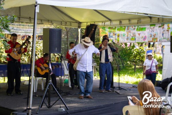 MERCADO_SOLIDARIO_BAZAR_DE_LA_CONFIANZA (9) MERCADO_SOLIDARIO_BAZAR_DE_LA_CONFIANZA (9)