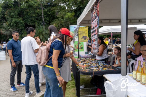 MERCADO_SOLIDARIO_BAZAR_DE_LA_CONFIANZA_MEDELLIN_CONFIAR2490 MERCADO_SOLIDARIO_BAZAR_DE_LA_CONFIANZA_MEDELLIN_CONFIAR2490