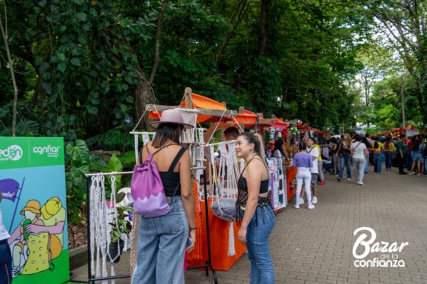 MERCADO_SOLIDARIO_BAZAR_DE_LA_CONFIANZA_MEDELLIN_CONFIAR2500 MERCADO_SOLIDARIO_BAZAR_DE_LA_CONFIANZA_MEDELLIN_CONFIAR2500