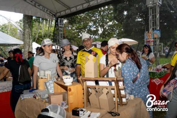 MERCADO_SOLIDARIO_BAZAR_DE_LA_CONFIANZA_MEDELLIN_CONFIAR2519 MERCADO_SOLIDARIO_BAZAR_DE_LA_CONFIANZA_MEDELLIN_CONFIAR2519