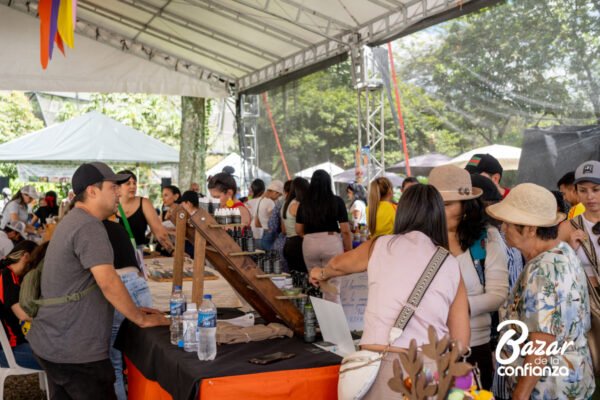 MERCADO_SOLIDARIO_BAZAR_DE_LA_CONFIANZA_MEDELLIN_CONFIAR2531 MERCADO_SOLIDARIO_BAZAR_DE_LA_CONFIANZA_MEDELLIN_CONFIAR2531