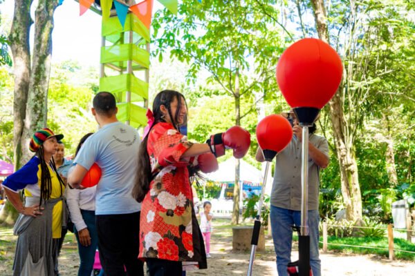 PLATAFORMA_SOLIDARIA_BAZAR_DE_LA_CONFIANZA_MEDELLIN_CONFIAR2073