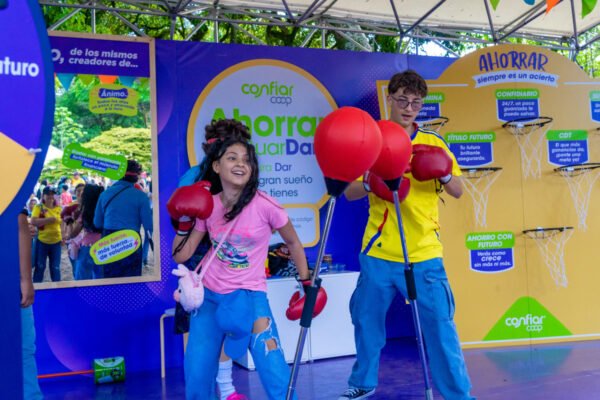 PLATAFORMA_SOLIDARIA_BAZAR_DE_LA_CONFIANZA_MEDELLIN_CONFIAR2265