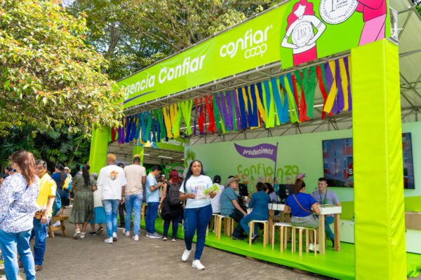 PLATAFORMA_SOLIDARIA_BAZAR_DE_LA_CONFIANZA_MEDELLIN_CONFIAR2711