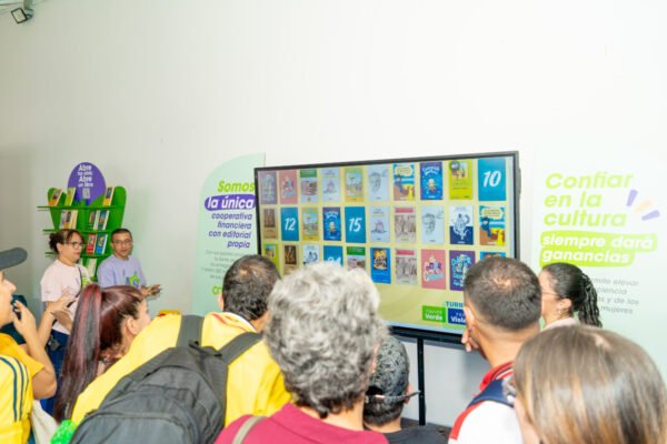 PLATAFORMA_SOLIDARIA_BAZAR_DE_LA_CONFIANZA_MEDELLIN_CONFIAR2799