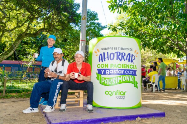 PLATAFORMA_SOLIDARIA_BAZAR_DE_LA_CONFIANZA_MEDELLIN_CONFIAR3001