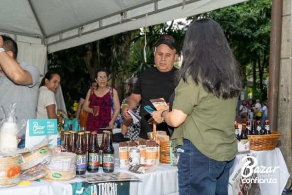 REDES_SOLIDARIAS_BAZAR_DE_LA_CONFIANZA_MEDELLIN_CONFIAR2834 REDES_SOLIDARIAS_BAZAR_DE_LA_CONFIANZA_MEDELLIN_CONFIAR2834