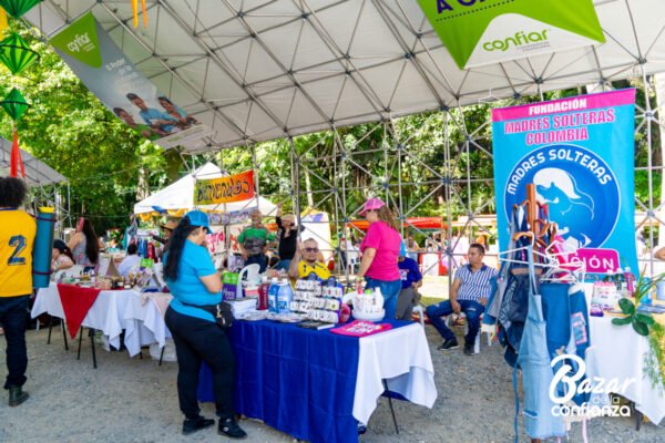 REDES_SOLIDARIAS_BAZAR_DE_LA_CONFIANZA_MEDELLIN_CONFIAR2852 REDES_SOLIDARIAS_BAZAR_DE_LA_CONFIANZA_MEDELLIN_CONFIAR2852