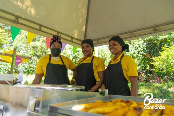 SABORES_DE_CONFIANZA_BAZAR_DE_LA_CONFIANZA_MEDELLIN_CONFIAR2095
