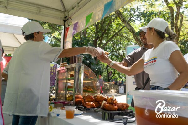SABORES_DE_CONFIANZA_BAZAR_DE_LA_CONFIANZA_MEDELLIN_CONFIAR2109